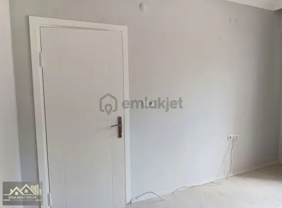 Fırsat 2+1 Satılık Yeni Daire Çarşı Merkezde 2