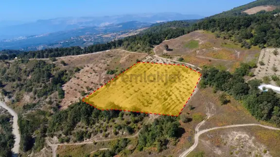 Tokdemir Gayrimenkul'den Katırlı'da Satılık 7.458,45 M² Tarla 2