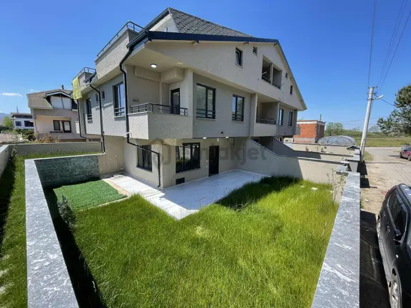 Yrc'den Yalı'da Havuzlu Geniş Bahçeli Denize 100mt Lüks Villa! 1