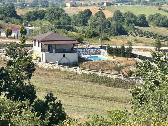 Turyap'tan Doğalgazlı, Havuzlu Müstakil Ev 2