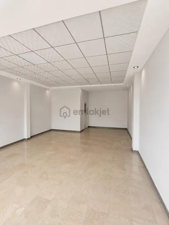 Bafra Vıp Gym.den Alaçam Merkezde Satılık 50 M2 Dükkan 2