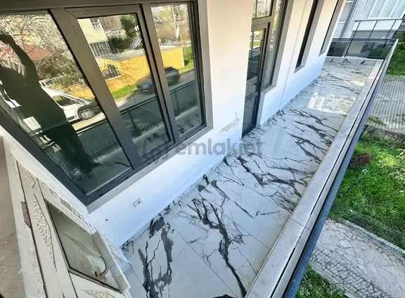 ꧁yetkili Ay Emlak'tan꧁akçay'da Arakat Ön Cephe Ayrı Mutfaklı Denize 500 Mt Satılık 2+1 Lüks Daire 2