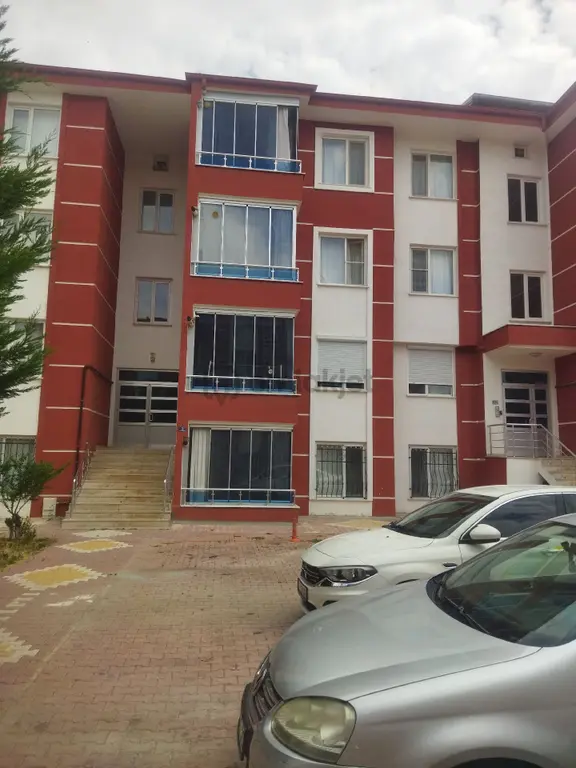 Kosova Mahallesinde İtfaiye Arkası Satılık 3+1 Daire 1