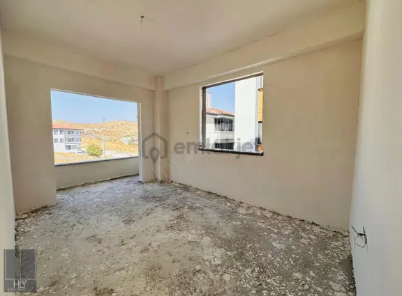 Hly'den Karesi 2.sakarya Mahallesi'nde 3+1 Satılık Daire 2