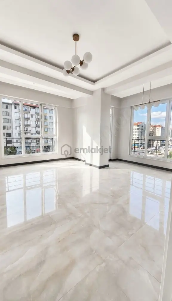 Merkezi Konum Kiralık 3+1 1