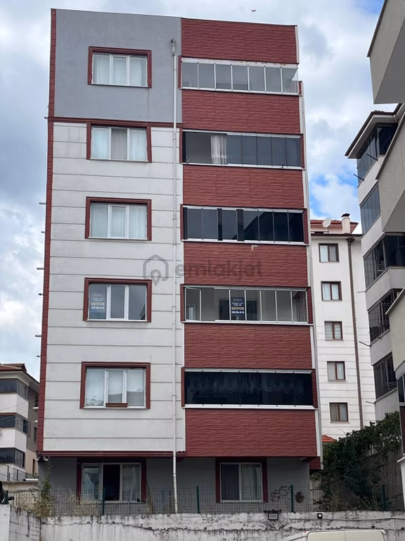 Karabük 5000 Evler Cumhuriyet Mah Satılık 2+1 Ara Kat Daire 1