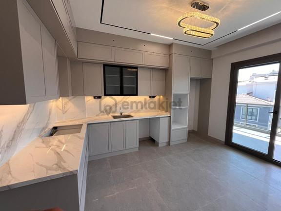 Dılaog Myra Dan Şemikler De Kiralık Sıfır Lüks 3+1 Daire 2