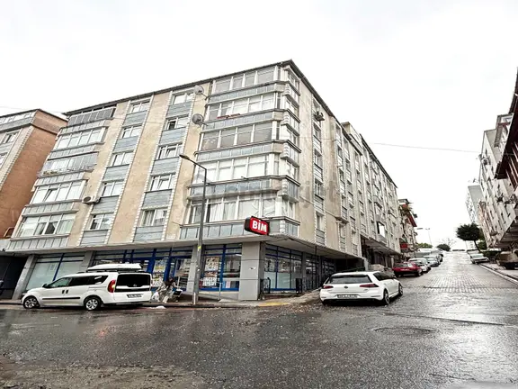 Güngören Gençosmanda Eğitim Araştrma Hastanesine Yakın 3+1 Daire 2
