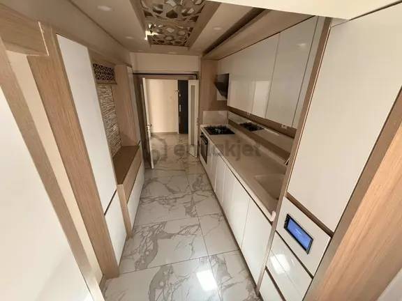 Alfa'dan Plevne Mah. 'de Ara Kat Yapılı Kiralık 3+1 Daire 2
