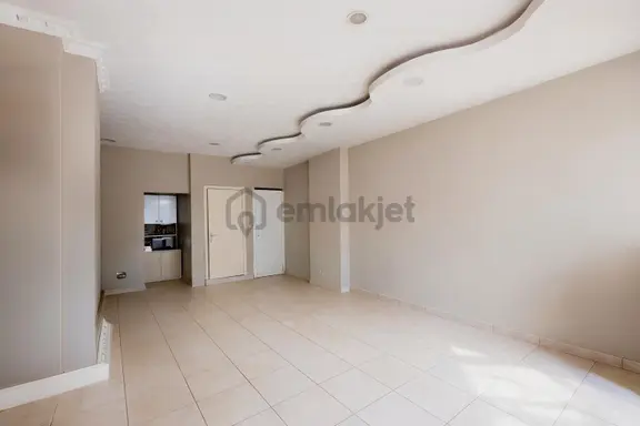 Anıttepe Merkezi Konum Her İşe Uygun Satılık Boş Dükkan 2