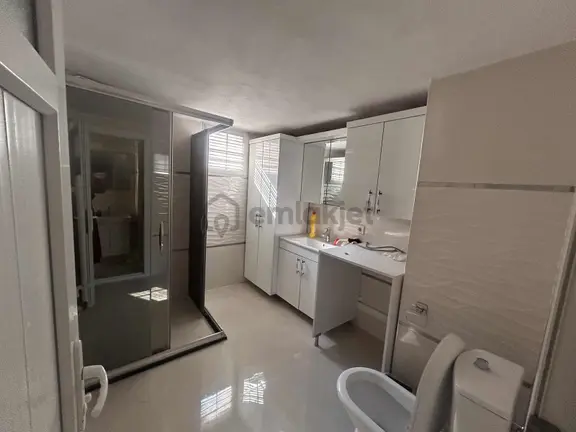 Kemalpaşa Sekiz Eylül Mahallesinde Kiralık Geniş 3+1 Daire 2