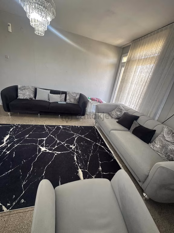 Barış Mahallesinde Az Katlı Binada Geniş Ve Ferah 3+1 Kiralık 2