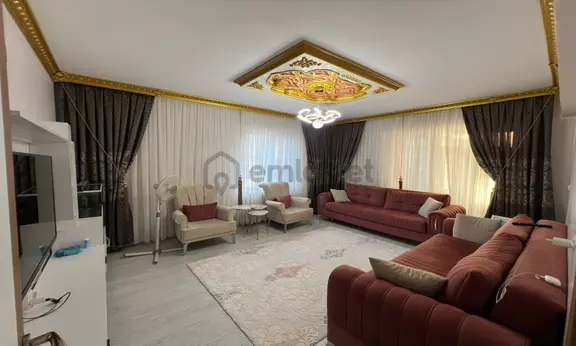 Ergünlerden Kapaklı Merkezde 2+1 Arakat Köşe Başı Satılık Daire 2