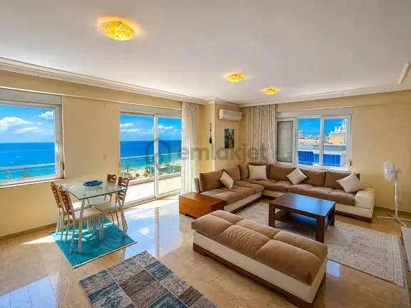 Alanya Mahmutlarda Denize Sıfır Full Deniz Manzaralı 2+1 Daire 1