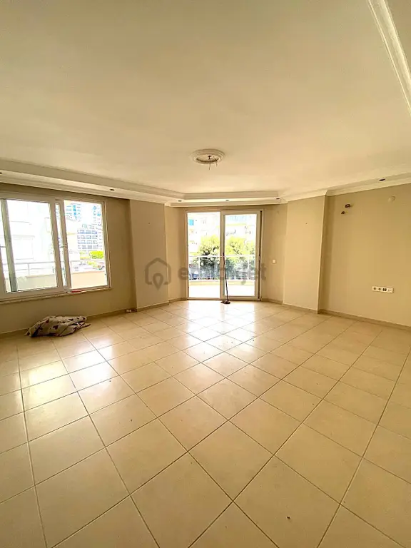 Mahmutlar Alanya 3+1 Ayrı Mutfak Kiralık Ev 1