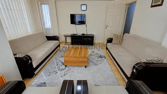 Işıklar Askerı Lısesı Dibinde Eşyalı 2+1 Daire 2