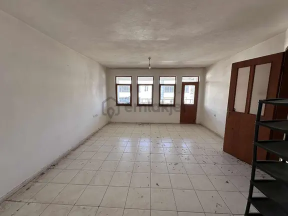 Site İçinde 115 M2 Büyüklükte 2+1 Ferah Daire 2