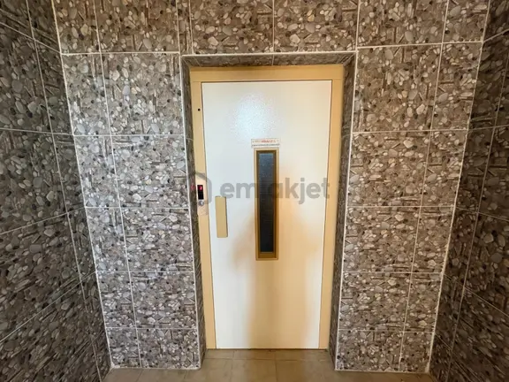 Tarcanlardan Körfez İlimtepe Mahallesinde 3+1 Satılık Daire 2