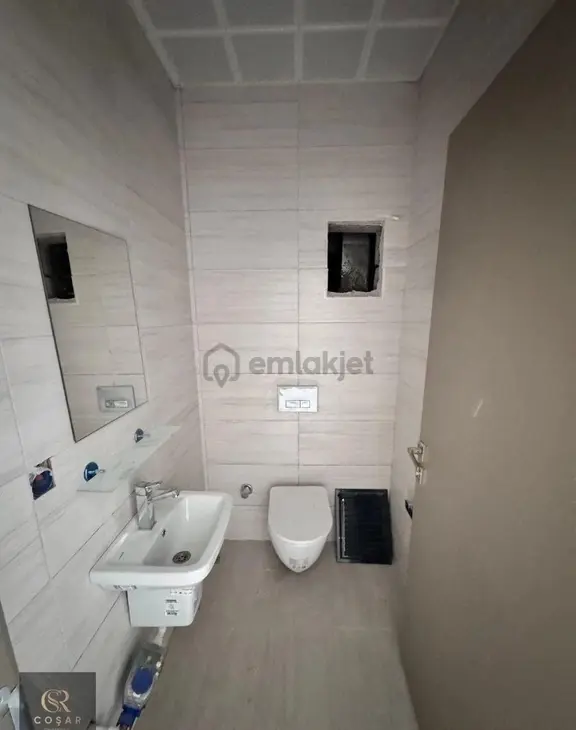 -coşar Gayrimenkul- Hamidiye Mah Kalealtı Cepheli Kiralık 5 Adet Ofisler 2