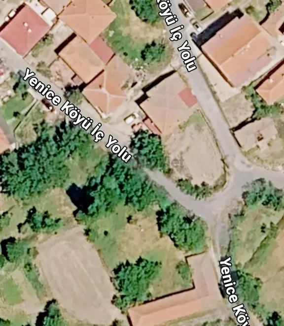 Kırklareli , Pınarhisar , Yeniceköy De Köy İçi Satılık Arsa 1