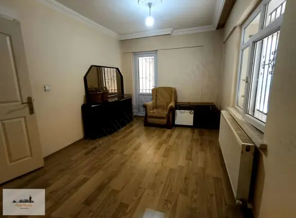 Şafak Mahallesi Merkezi Konumda 3+1 Geniş Daire 2