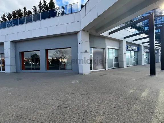 Ostim İvedik Ofim İş Merkezi'nde 300 M2 Kiralık İşyeri 1