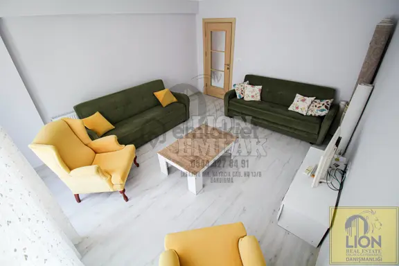 Lıon Emlak'tan İşlek Ana Cadde Yakını,eşyalı Kiralık 2+1 Daire 2