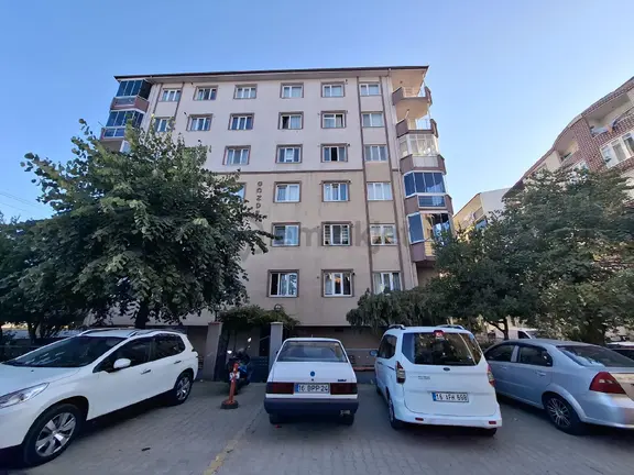 Kentmax Emlak'tan Hürriyet Mahallesi 2+1 Asansörlü Kiralık Daire 1