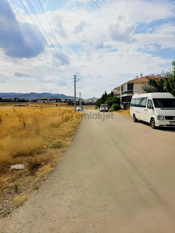 Fatih Mh. Onduç Villaları Karşısı | 120 M² Net |30 M² Özel Kiler 2