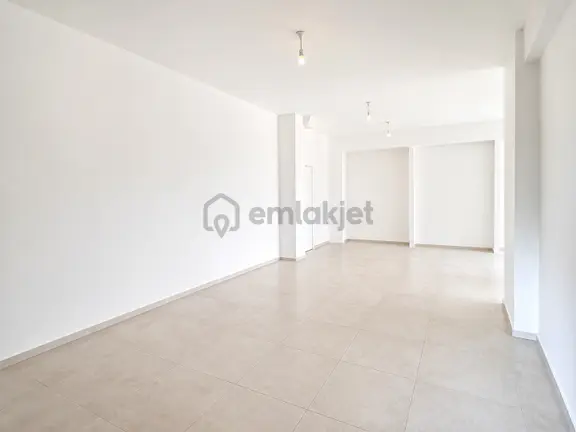Kartepe Sapanca Yolu Üzerinde 80 M² Satılık İş Yeri 2