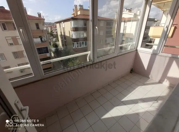 Paşaalanı Mahallesi Site İçinde Satılık 3+1 Daire (c21 Bal'dan) 2