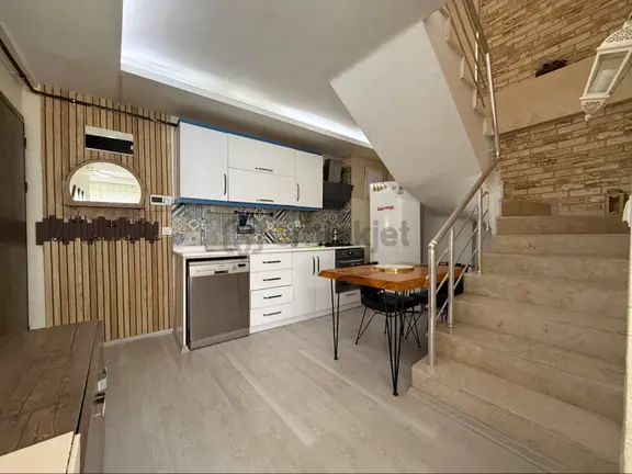 Reşatbey’de 2+1 90 M2 Dubleks Ful Eşyalı Kiralık Daire 1