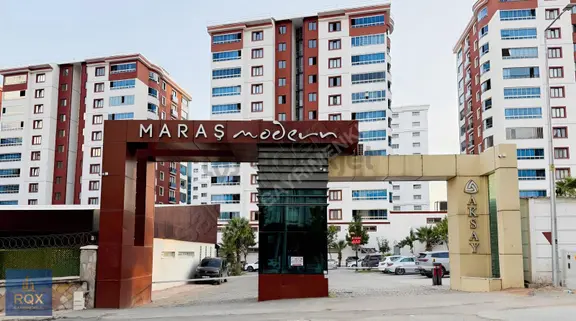 Maraş Modern Sitesinde Şerefiyesi Yüksek Prestijli Ara Kat 5+1 1