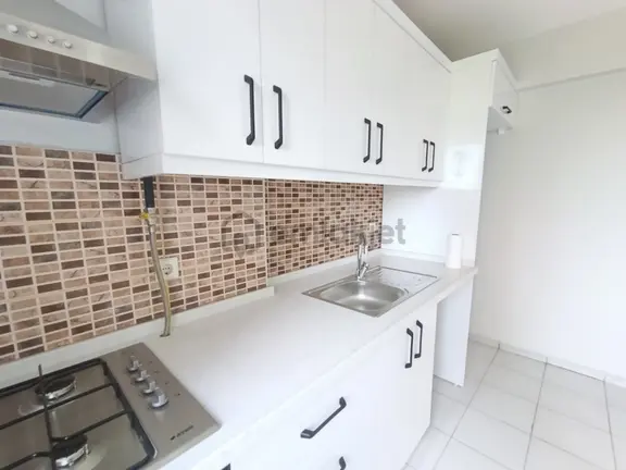 Arya Yapıdan Veliköyde Site İçi Sıfır Kiralık Arakat 1+1 Daire 2