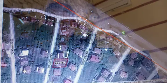 Emlak Habercisi'nden Gemlik-hisar Mevkii 505m2 Villa İmarlı Arsa 2
