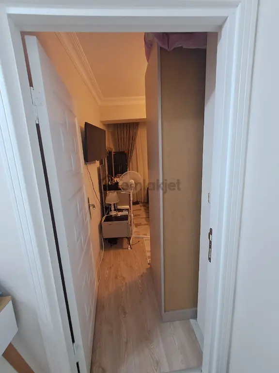Deniz Manzaralı Balkonlu Merkezde 2+1fırsat Daire 2