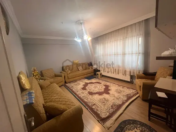 Kütahya Merkez Yunusemre Mahallesi’nde Cadde Üzerinde Satılık 2+1 Daire!** 1