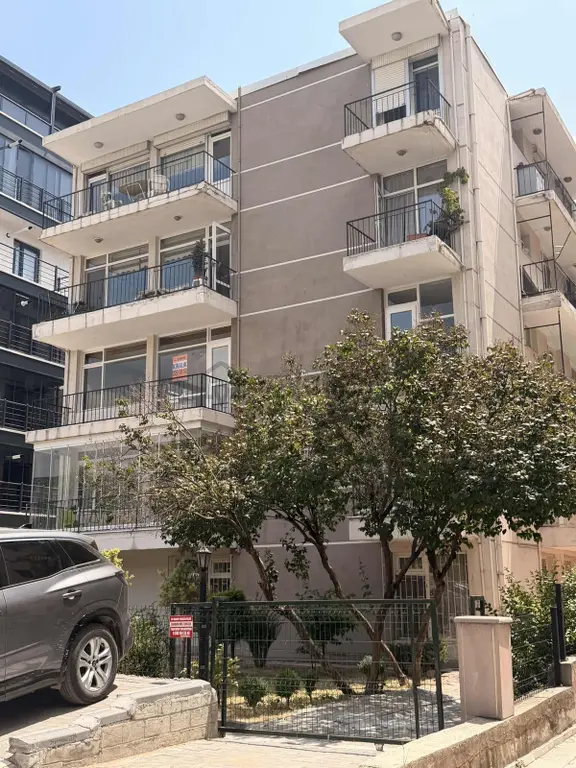 Gençlik Caddesi Yakınında Kiralık Bakımlı 3+1 Daire 1