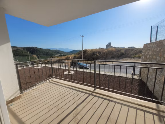Kuşadası Eşin Vadi Sıfır Daire 1+1 2
