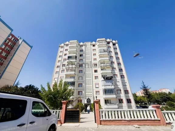 Beyazşehir Mah.merkezi Konumda 3+1 Eşyalı Kiralık Daire 1