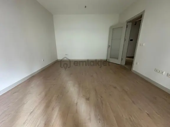 Sultanbeyli Mimar Sinan Evlerinde Devirli Satılık 2+1 Daire 2