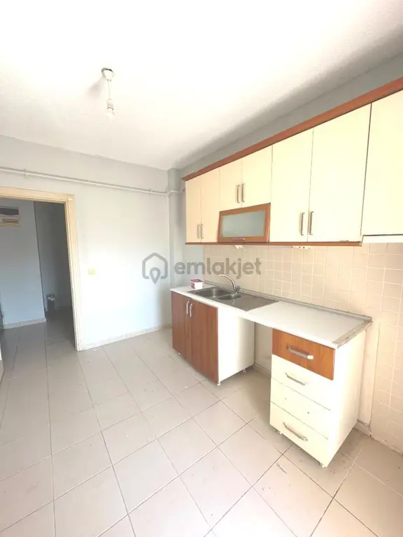 İstanbul Başakşehir Kayaşehir'de Depreme Dayanıklı Havadar 1.bölgede Satılık 3+1 Daire 1