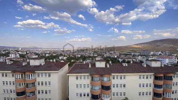Ümit Emlak|a.paşa'da Teraslı Şehir Manzaralı Büyük 1+1 Kiralık 2