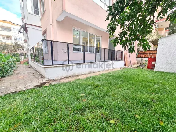 𝄞melodi'den Akçay Merkez'de Bahçeden Eve Gireceğiniz Denize 200mt Ayrı Mutfaklı 2+1 Daire 1