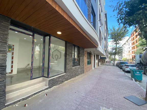 Başokur'dan Siyavuşpaşa Mahallesi Sıfır Dükkan 1