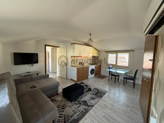 Ender Uysal Gayrimenkulden Sevil Kaynak Okuluna Cephe 2 Ayrı Girişli Eşyalı Dublex Daire... 1