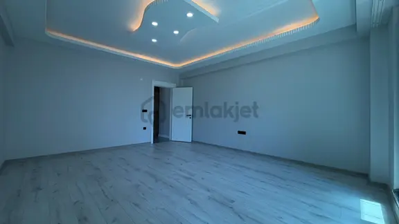 Ortacami Mah Muratlı Caddesine Yakın Kiralık 2+1 Daire 2