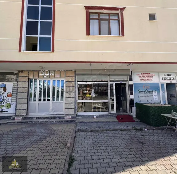 Zenith'den Yazır'da Yüksek Kira Getirili Satılık Dükkan 1