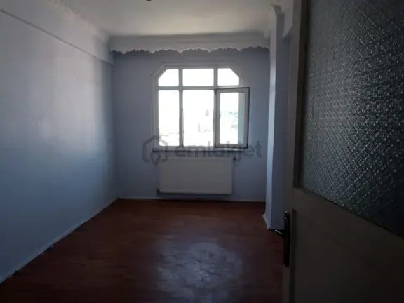 Gaziosmanpaşa Avrasya Hastanesine 5 Dakka Yürüme Mesafesinde 3+1/110m2/5. Kat Kiralık Daire 2