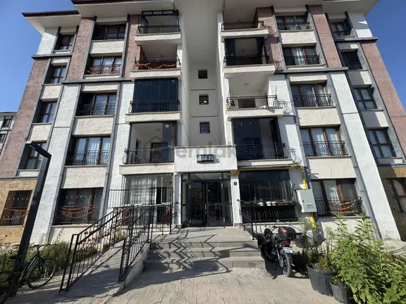 Galericiler Sitesi Arkasında 3+1 Kiralık Daire 1